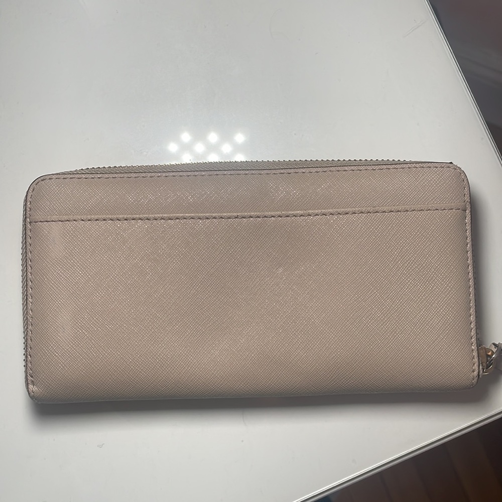 Kate Spade wallet - Picture 2 of 4